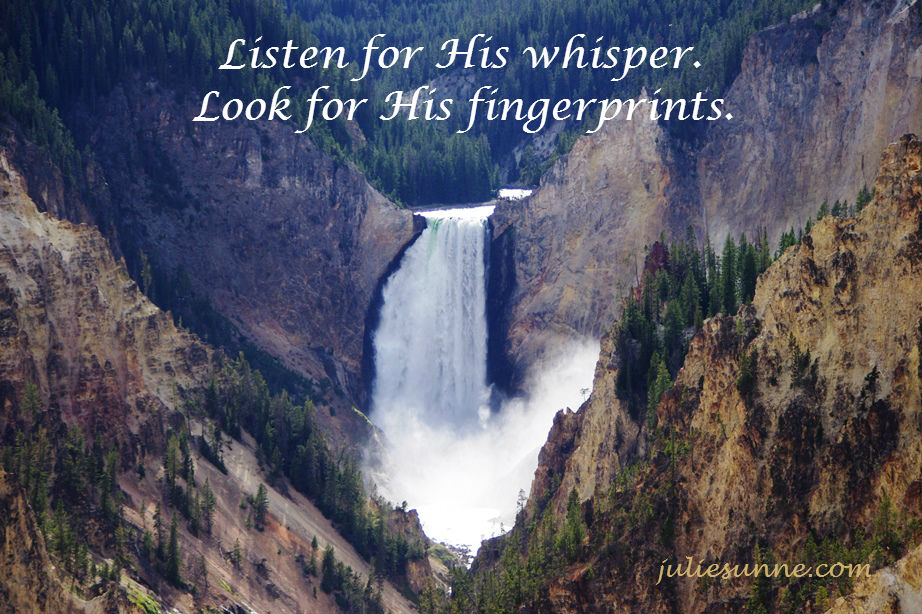 Yellowstone_waterfall_His_whisper-